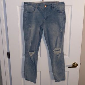Women’s American Eagle Light wash jeans